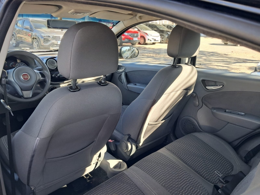 fiat palio 1.0 mpi attractive 8v flex 4p manual 20138