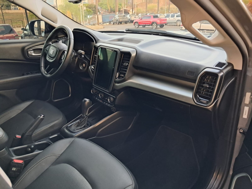 fiat toro 2.2 turbo diesel volcano 4wd at9 4p automatico 20257