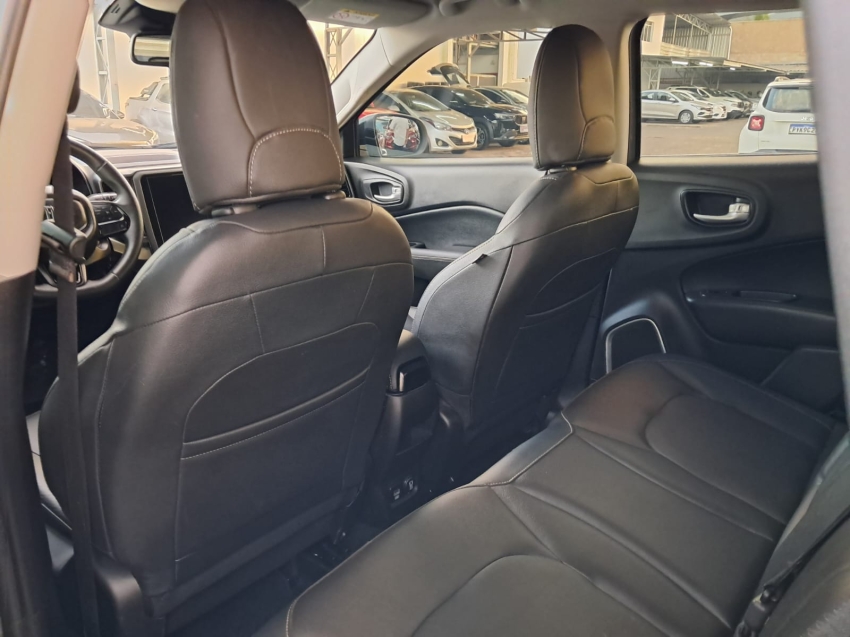 fiat toro 2.2 turbo diesel volcano 4wd at9 4p automatico 20258