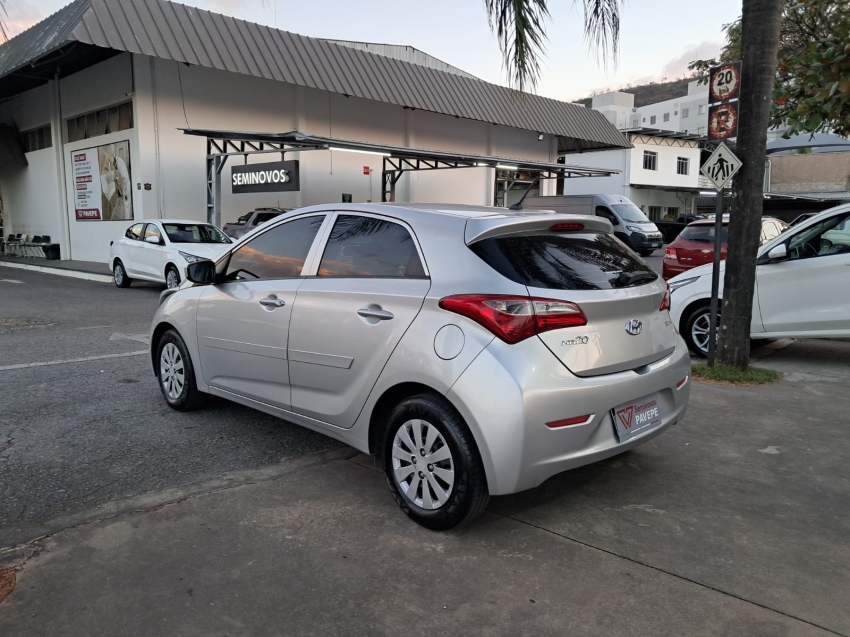 hyundai hb20 1.6 comfort plus 16v flex 4p manual 20135