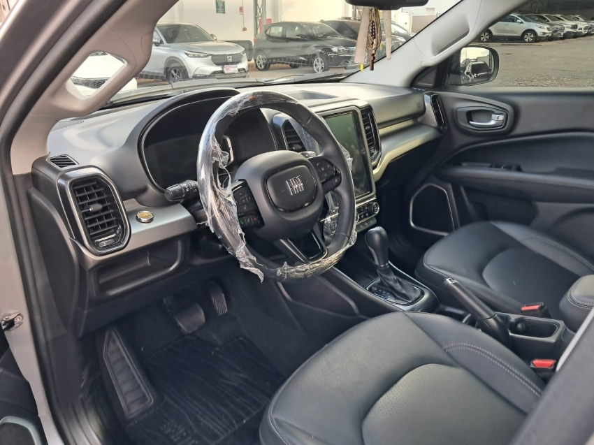 fiat toro 2.0 16v turbo diesel volcano 4wd at9 4p manual 20256