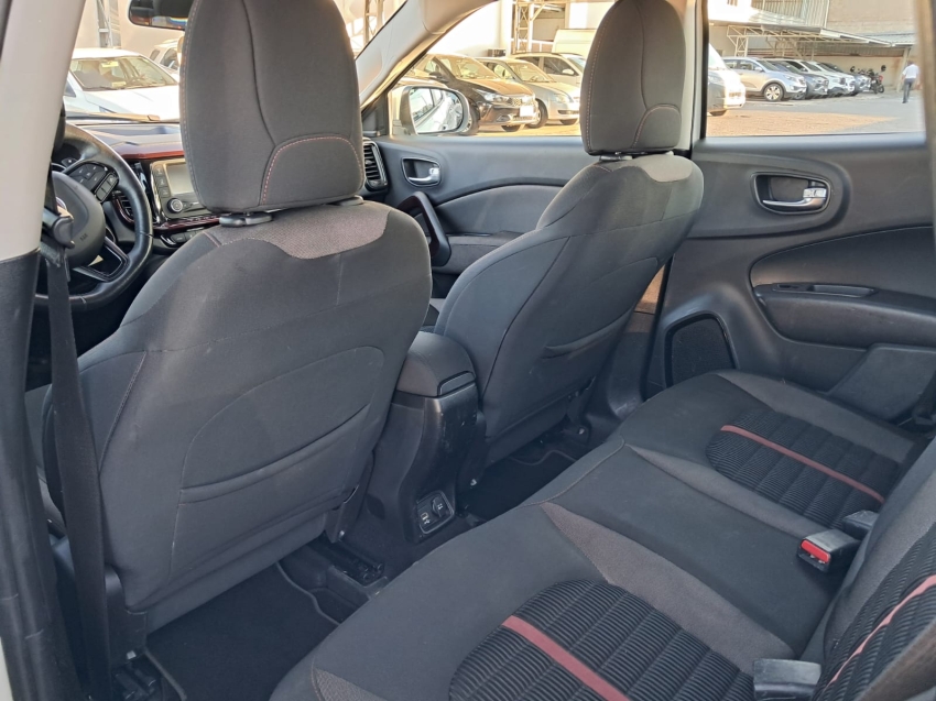 fiat toro 1.8 16v evo flex freedom at6 4p automatico 20198