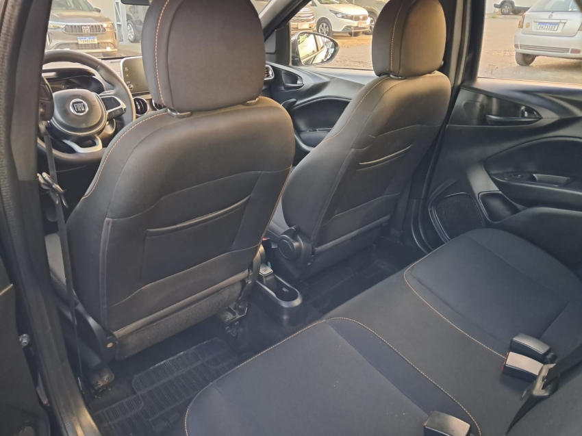 fiat argo 1.3 firefly flex trekking manual 4p 20208