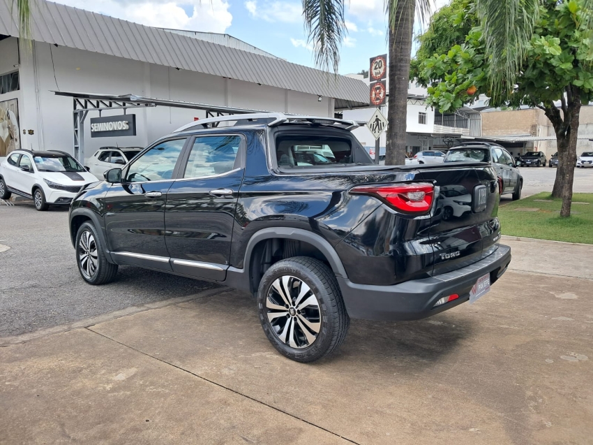 fiat toro 1.3 turbo 270 flex volcano at6 4p automatico 20253