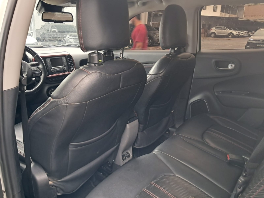 fiat toro 2.4 16v multiair flex freedom at9 4p automatico 20187