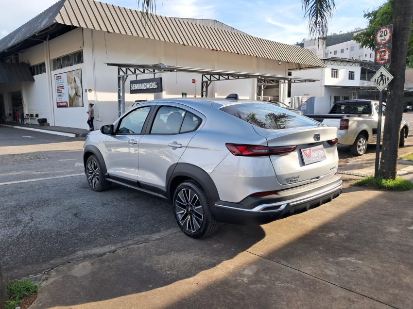 fiat fastback 1.0 turbo 200 hybrid audace cvt flex 4p automatico 20265