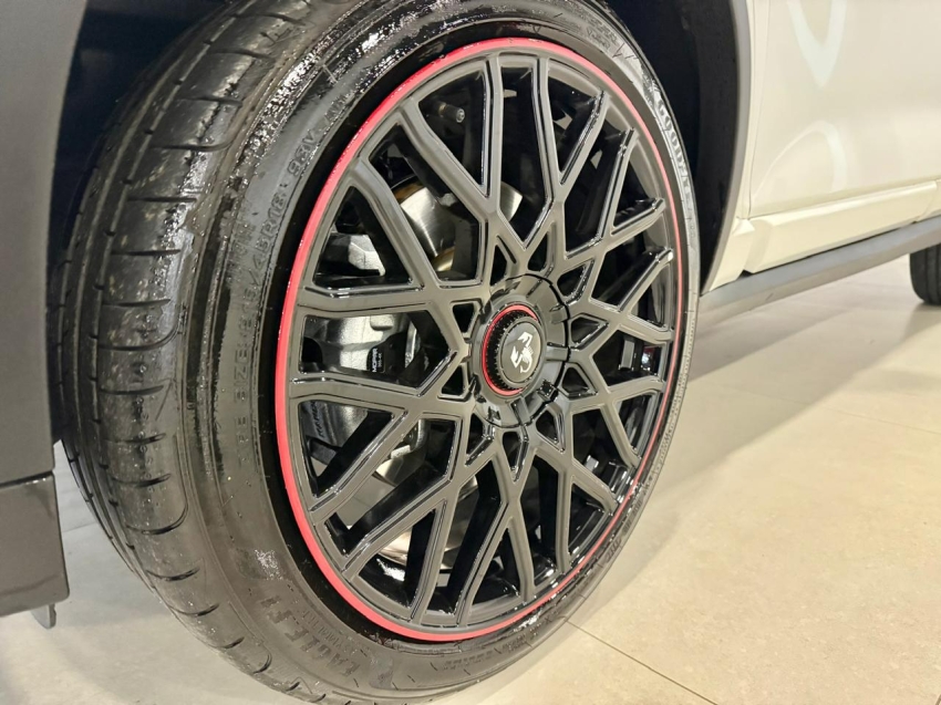 fiat fastback 1.3 turbo 270 flex abarth at6 4p automatico 2025 fiat fastback 1.3 turbo 270 flex abarth at6 4p automatico 2025