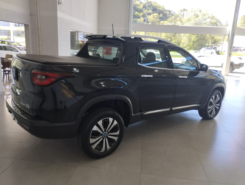 fiat toro 1.3 turbo 270 flex volcano at6 4p automatico 2025 fiat toro 1.3 turbo 270 flex volcano at6 4p automatico 2025