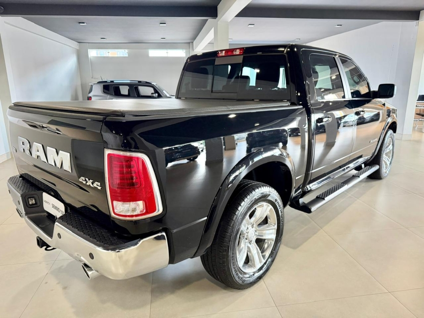 ram classic 5.7 v8 gasolina laramie cd 4x4 automatico 4p 20232
