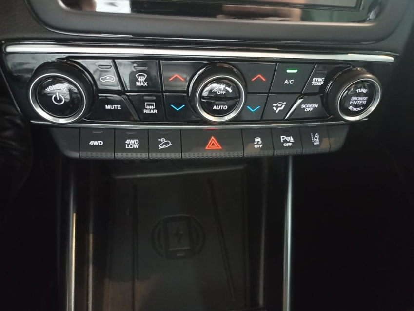 fiat toro 2.0 16v turbo diesel ultra 4wd at9 2.2 4p automatico 20248