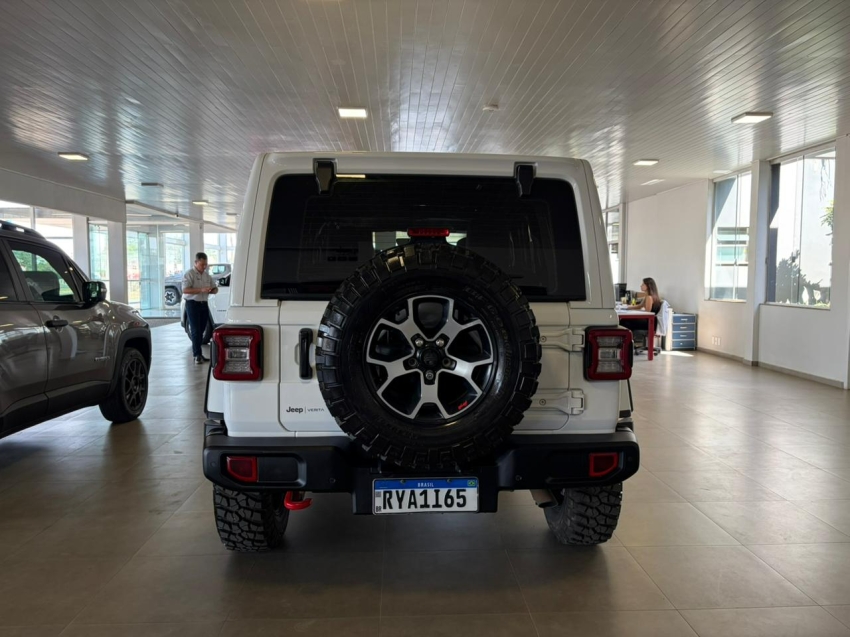 jeep wrangler 2.0 turbo gasolina rubicon 4p 4x4 at8 automatico 20215