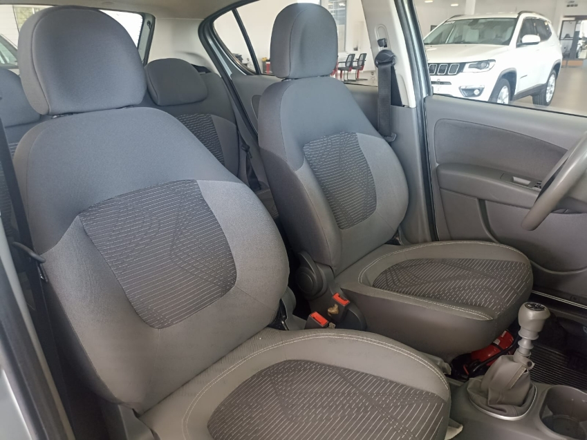 fiat palio 1.4 mpi attractive 8v flex 4p manual 20154