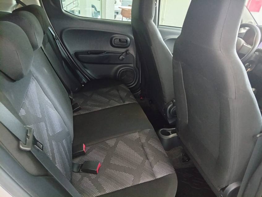 fiat mobi 1.0 evo flex like. manual 4p 20247