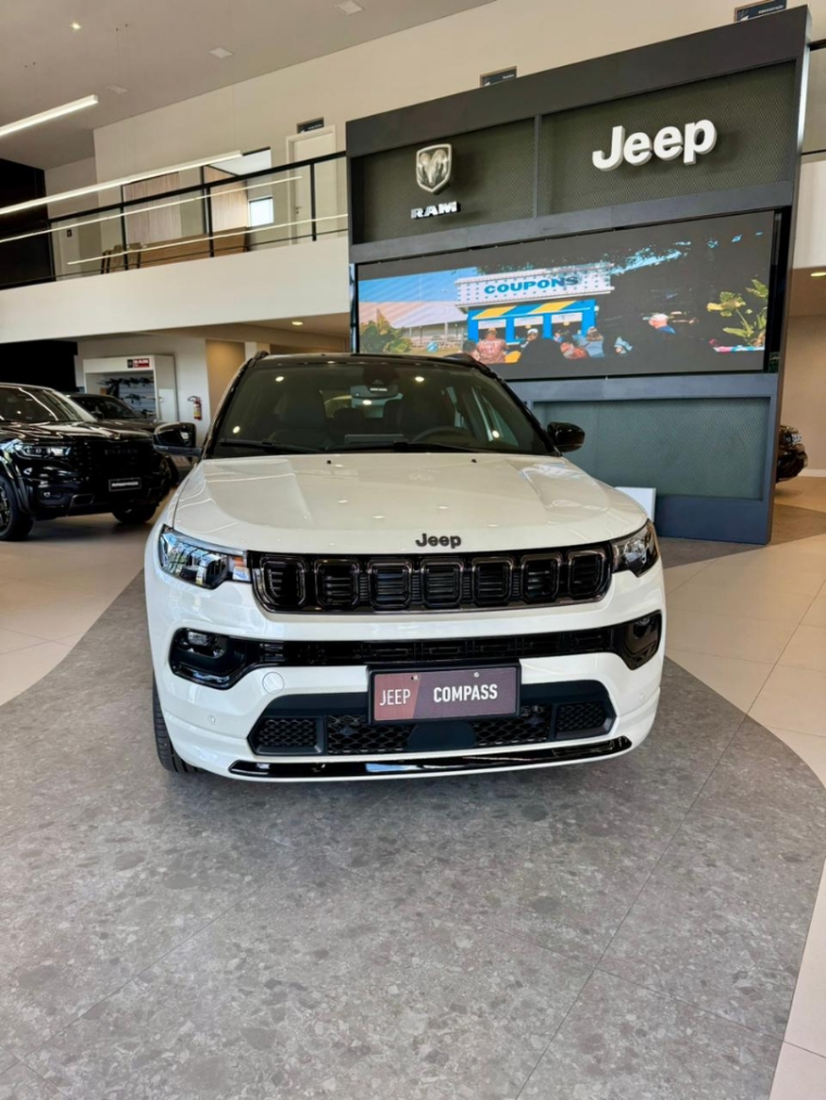 jeep compass 2.0 hurricane 4 turbo gasolina blackhawk at9 1.3 4p automatico 20264