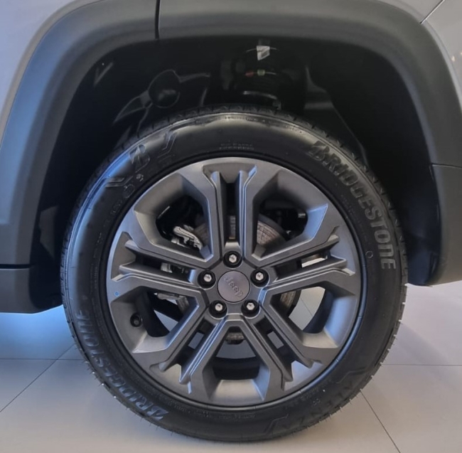 jeep compass 1.3 t270 turbo flex longitude at6 4p automatico 20264