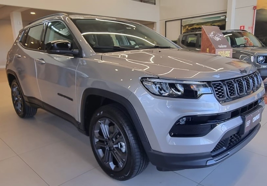 jeep compass 1.3 t270 turbo flex longitude at6 4p automatico 2026