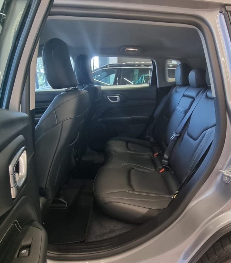 jeep compass 1.3 t270 turbo flex longitude at6 4p automatico 20262