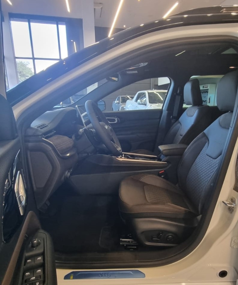jeep commander 1.3 t270 turbo flex overland mhev at6 2.2 diesel 4p automatico 20275