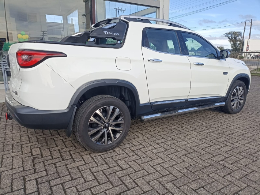 fiat toro 2.0 16v turbo diesel ranch 4wd at9 4p automatico 20223
