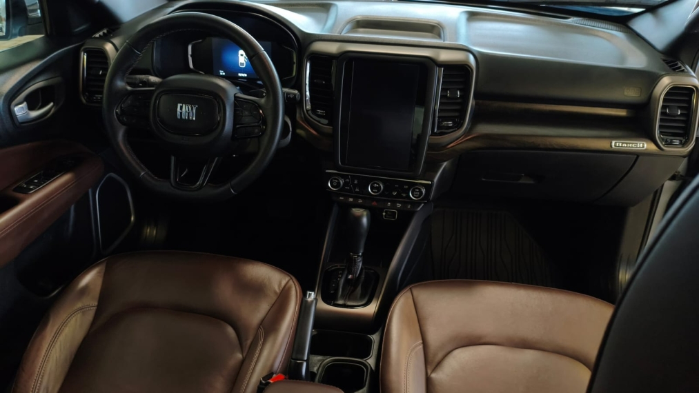 fiat toro 2.0 16v turbo diesel ranch 4wd at9 4p automatico 20258