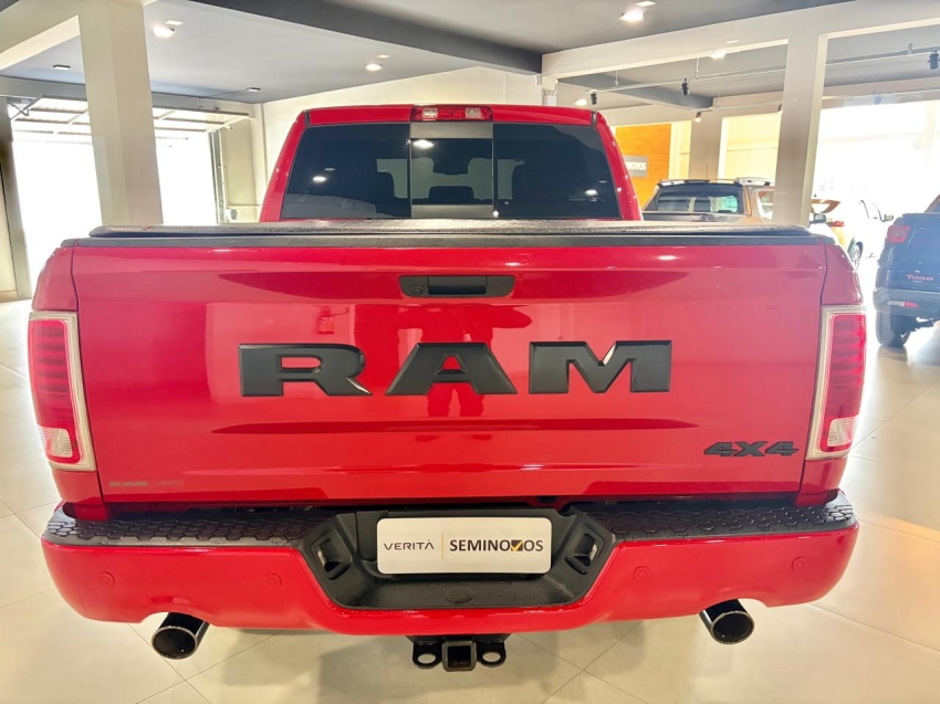 ram classic 5.7 v8 gasolina laramie night edition cd 4x4 automatico 4p 20223