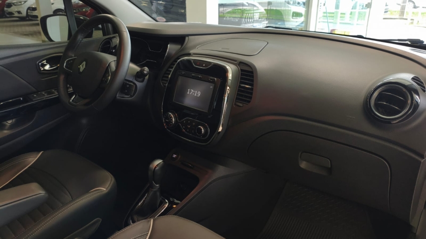 renault captur 1.6 16v sce flex intense x-tronic 4p automatico 20198