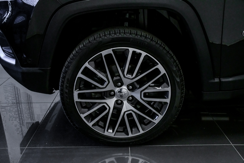 Carro JEEP COMPASS