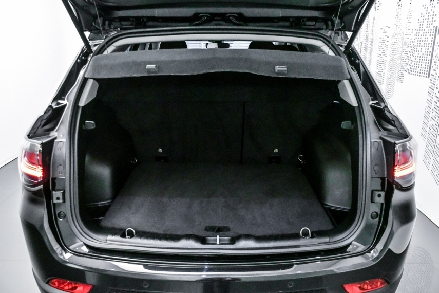 Carro JEEP COMPASS