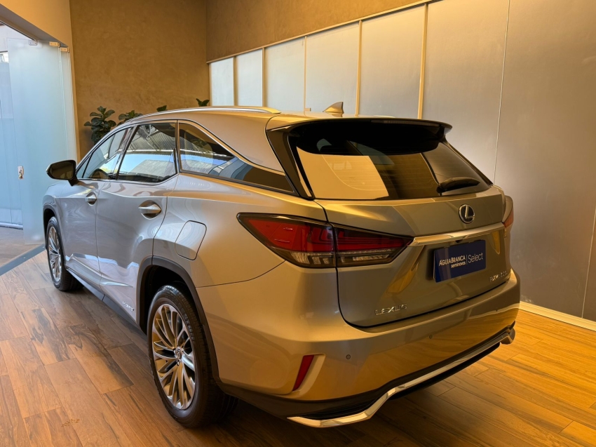 Carro Lexus RX 450h
