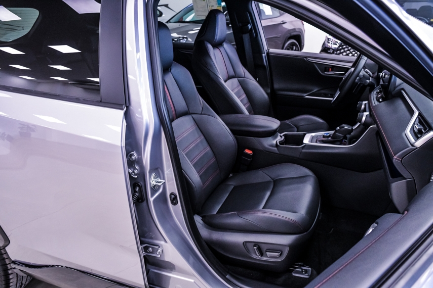 Carro Toyota RAV4