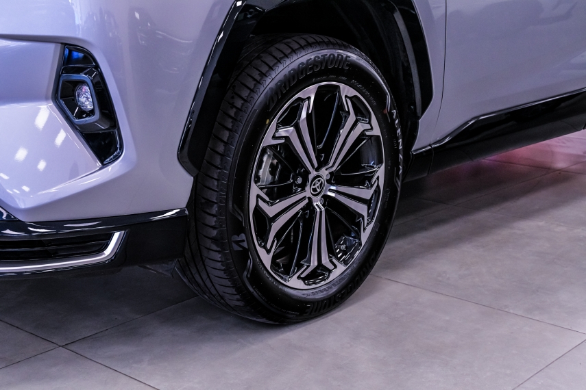Carro Toyota RAV4