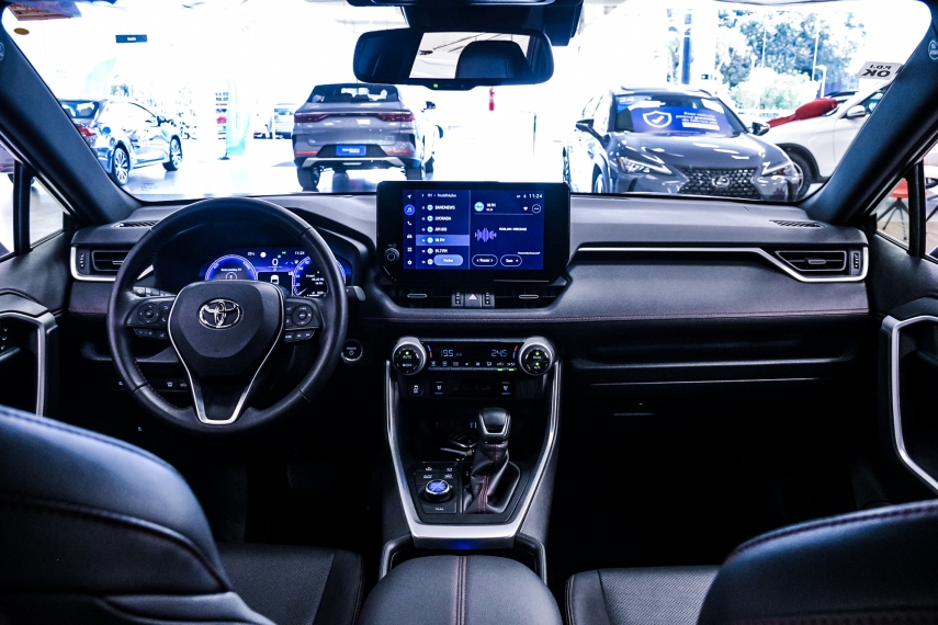 Carro Toyota RAV4