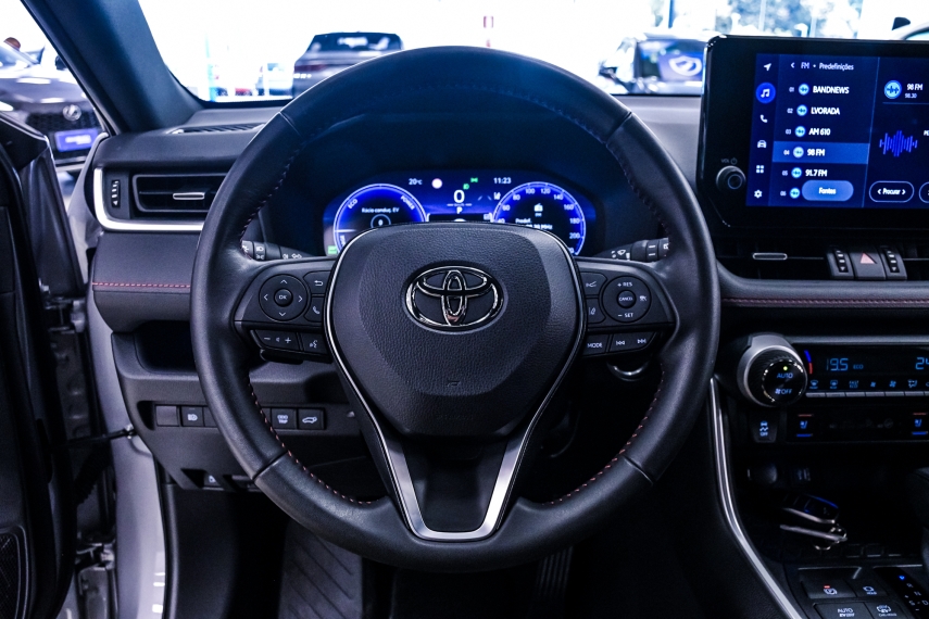 Carro Toyota RAV4