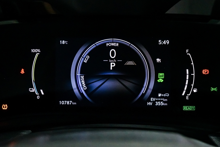 Lexus NX 450h+ 2.5 PHEV AWD CVT 12