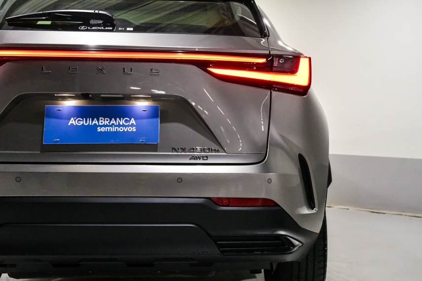 Lexus NX 450h+ 2.5 PHEV AWD CVT 9