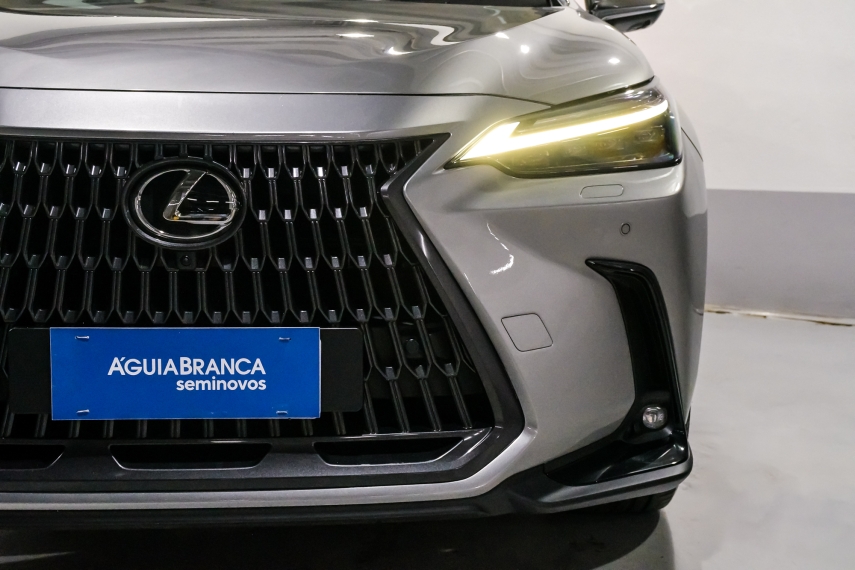 Lexus NX 450h+ 2.5 PHEV AWD CVT 4