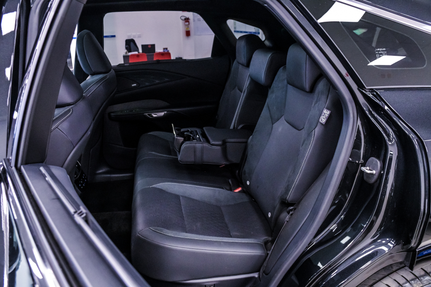 Lexus RX 450H+ 2.5 PHEV AWD CVT 25