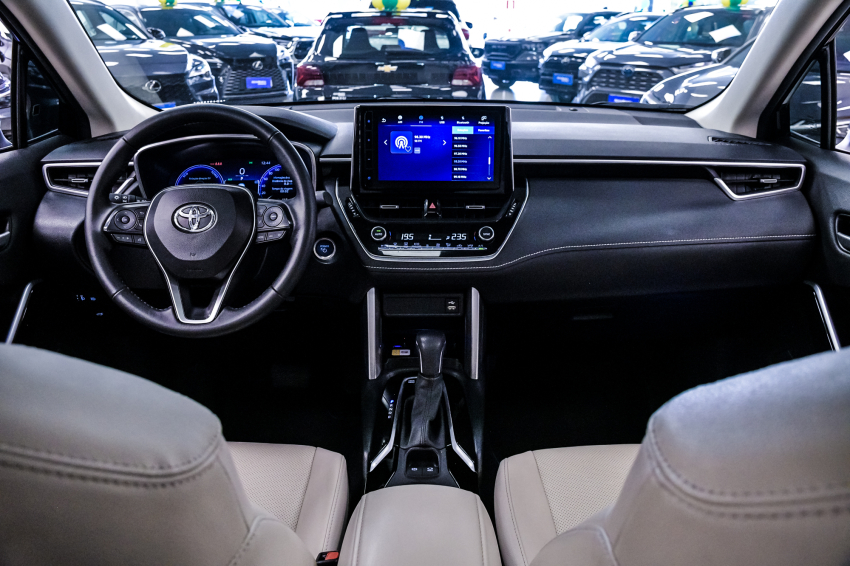 Toyota COROLLA CROSS 1.8 VVT-I HYBRID FLEX XRX CVT 13