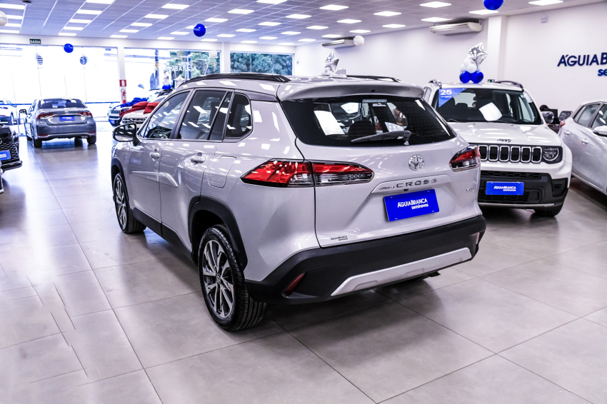 Toyota COROLLA CROSS 2.0 VVT-IE FLEX XRE DIRECT SHIFT 7