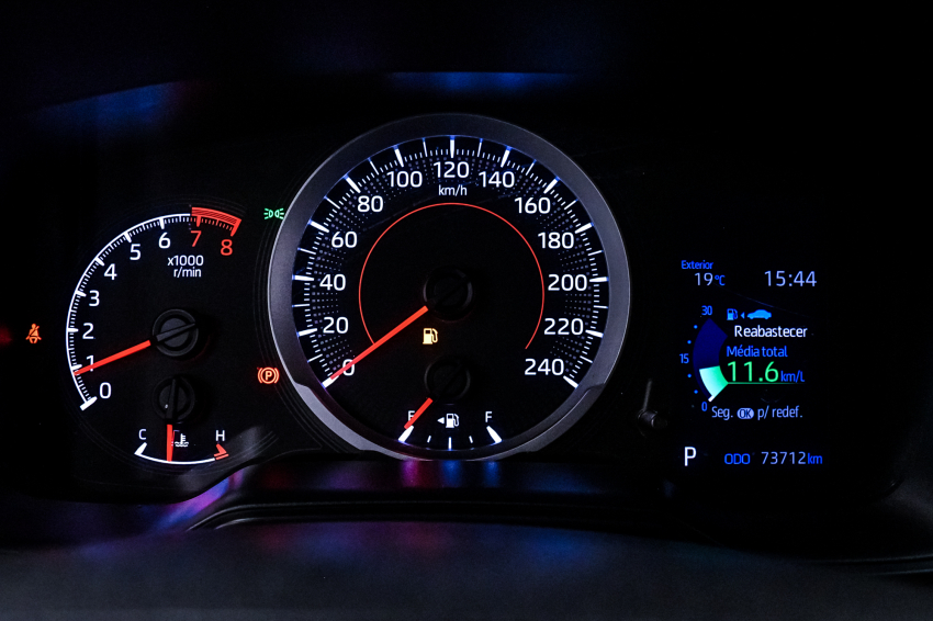 Toyota COROLLA CROSS 2.0 VVT-IE FLEX XRE DIRECT SHIFT 12