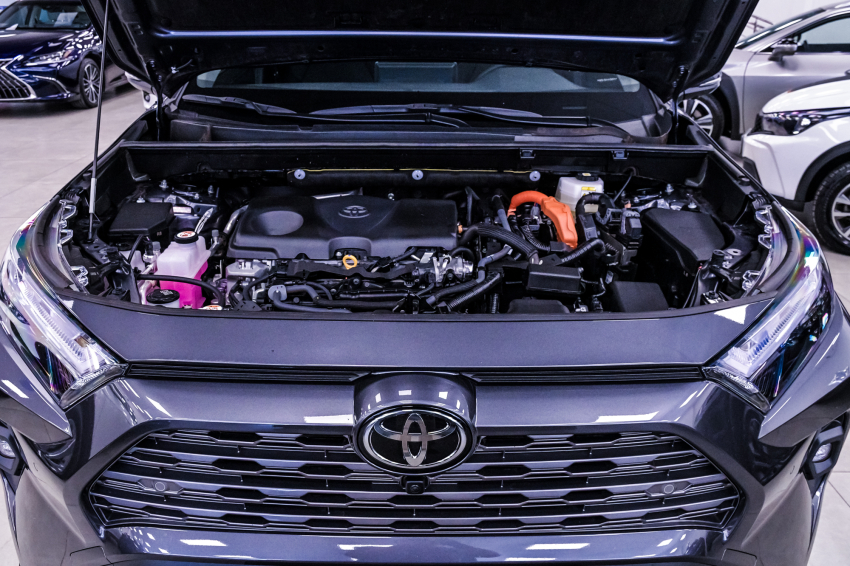 Toyota RAV4 2.5 VVT-IE HYBRID SX CONNECT AWD CVT 6