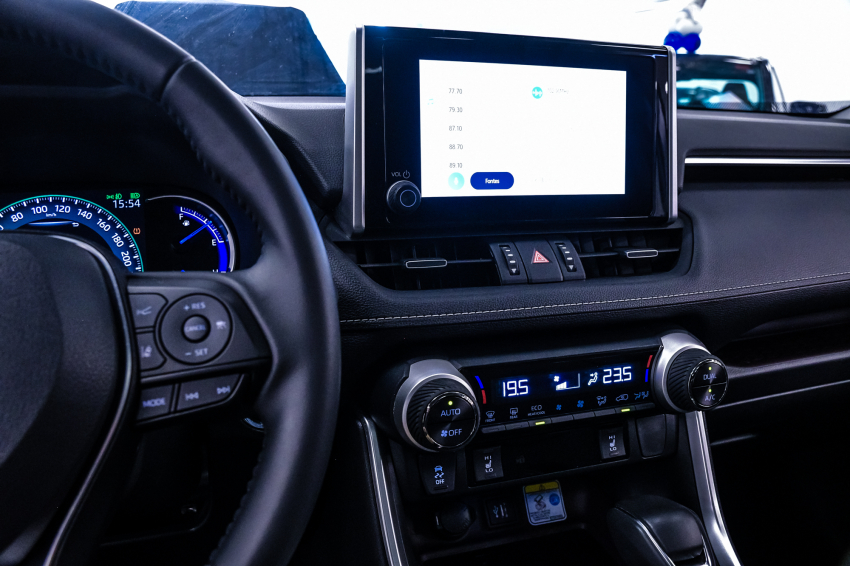 Toyota RAV4 2.5 VVT-IE HYBRID SX CONNECT AWD CVT 17