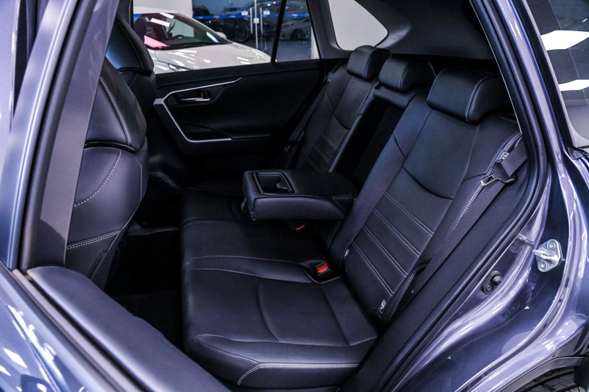 Toyota RAV4 2.5 VVT-IE HYBRID SX CONNECT AWD CVT 22