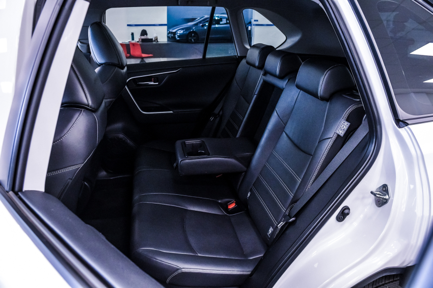 Toyota RAV4 2.5 VVT-IE HYBRID SX CONNECT AWD CVT 22
