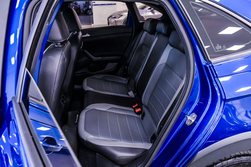 Volkswagen NIVUS 1.0 200 TSI TOTAL FLEX HIGHLINE AUTOMÁTICO 21
