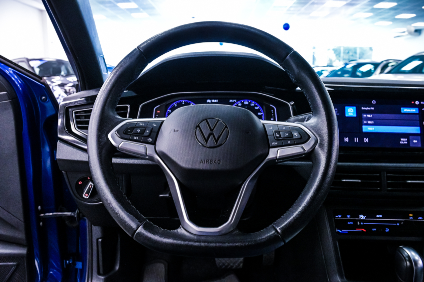 Volkswagen NIVUS 1.0 200 TSI TOTAL FLEX HIGHLINE AUTOMÁTICO 15