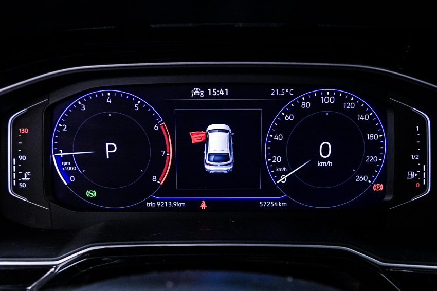 Volkswagen NIVUS 1.0 200 TSI TOTAL FLEX HIGHLINE AUTOMÁTICO 12