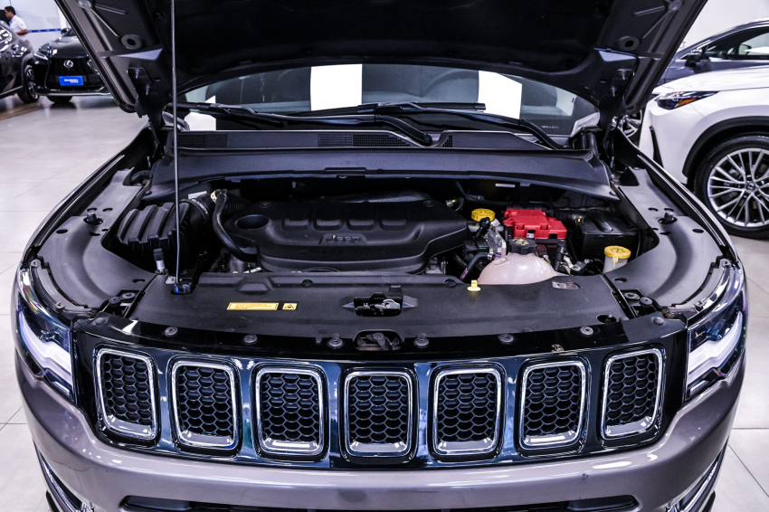 JEEP COMPASS 2.0 16V FLEX LONGITUDE AUTOMÁTICO 6