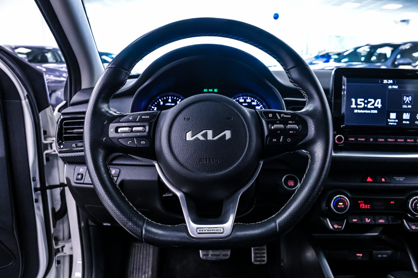 KIA STONIC 1.0 TGDI MHEV SX AUTOMÁTICO 15