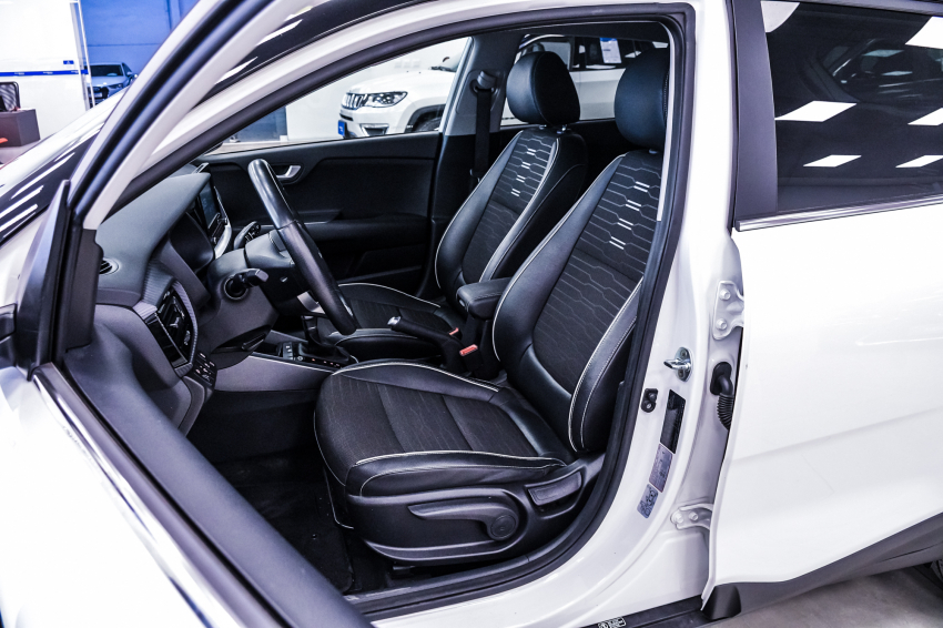 KIA STONIC 1.0 TGDI MHEV SX AUTOMÁTICO 20